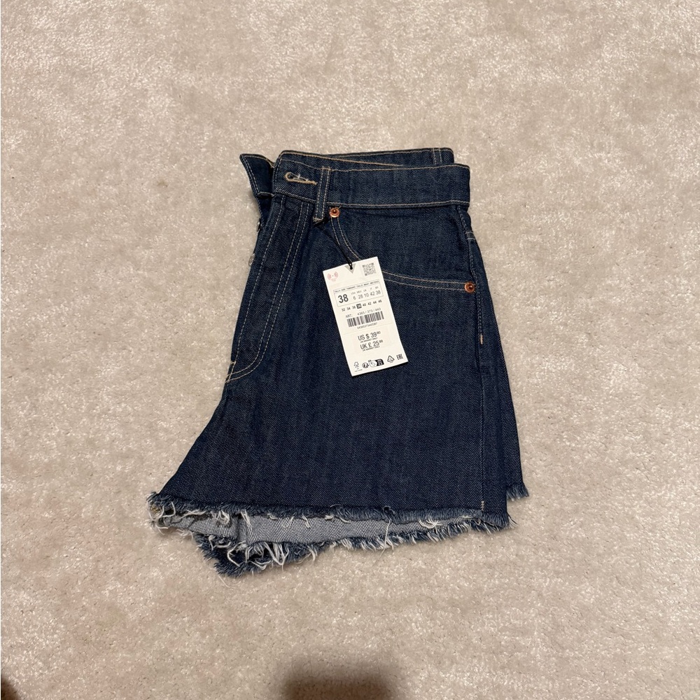NWT size 6 Zara Women's Indigo Jean Shorts